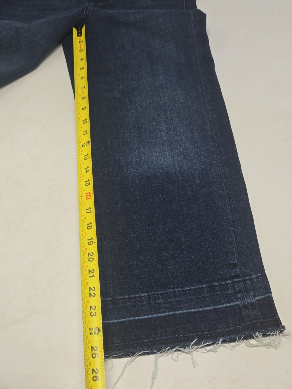 Banana Republic Wide Leg Cropped Raw Hem Jeans SHORT 27W - Picture 8 of 8